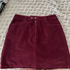 Hollister corduroy maroon zipper up skirt